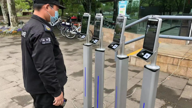 新興的數(shù)字哨兵肩負(fù)著抗疫的使命